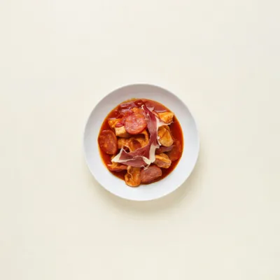 Poulet basquaise au chorizo et jambon de Bayonne