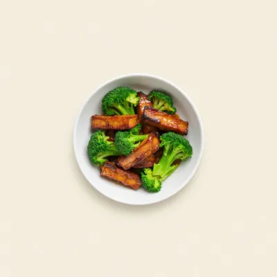 Sauté de tempeh caramélisé aux brocolis