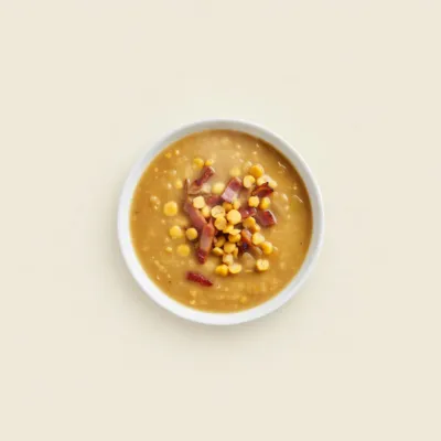 Soupe-repas de pois cassés au lard
