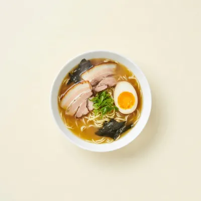 Ramen au porc et œuf mollet