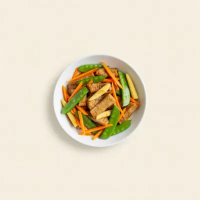 Sauté de tempeh au gingembre et légumes croquants