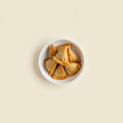 Samosas au four à la pomme de terre